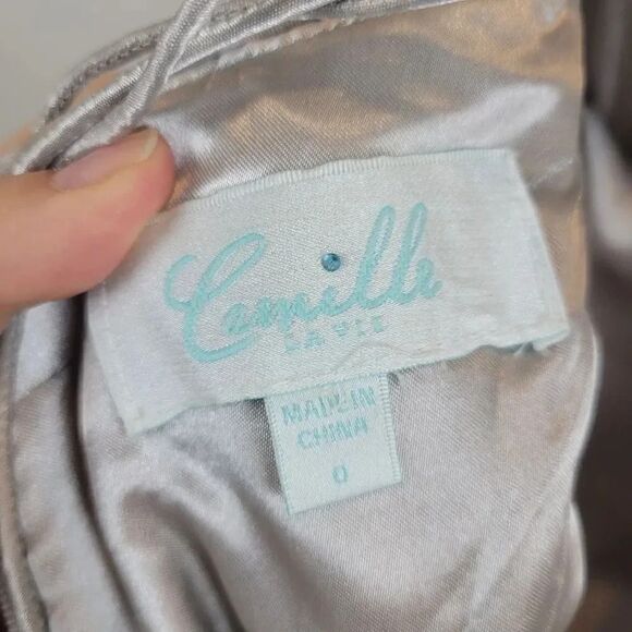 Camille La Vie Prom Dress Grey Metallic Sequin Lace‎ Up Back NWT Size 0 - Picture 9 of 14
